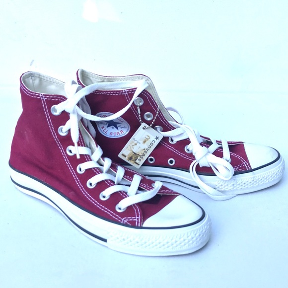 New nwt Converse maroon hi top men’s size 6 wms 8